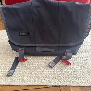 Timbuk2 Lightweight Flight Messenger Bag